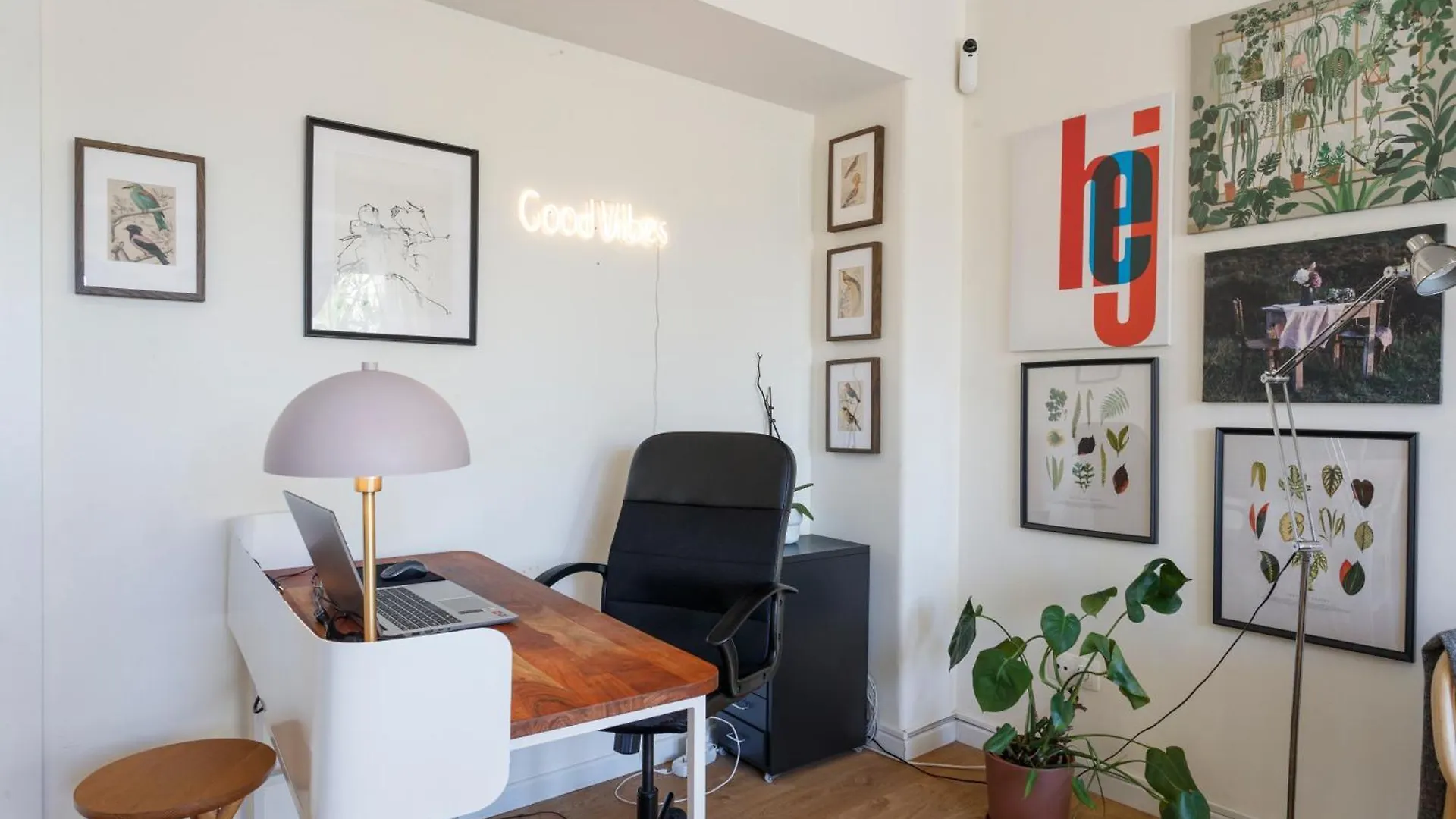 Апартаменты Apperol Lisbon Escape - By Misha'S Place 2A